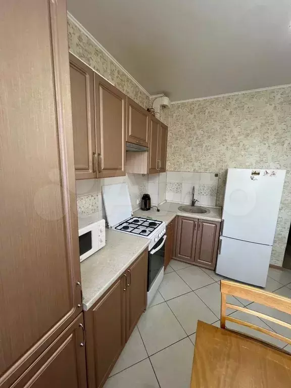 1-к. квартира, 38 м, 2/3 эт. - Фото 1