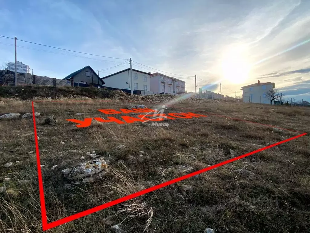 Участок в Севастополь ул. Редутная (5.0 сот.) - Фото 1