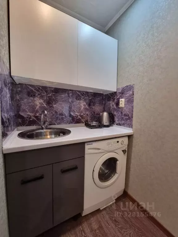 Комната Коми, Сыктывкар ул. Морозова, 130 (18.0 м) - Фото 1