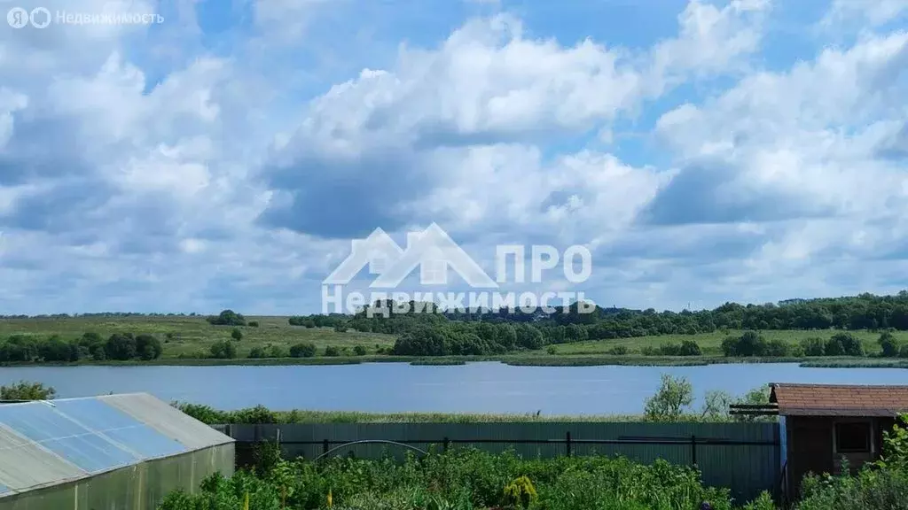 Дом в Тульская область, городской округ Новомосковск, деревня Большое ... - Фото 1