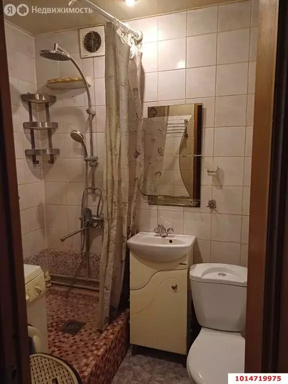 2-комнатная квартира: Краснодар, улица Гагарина, 137 (40.7 м) - Фото 0