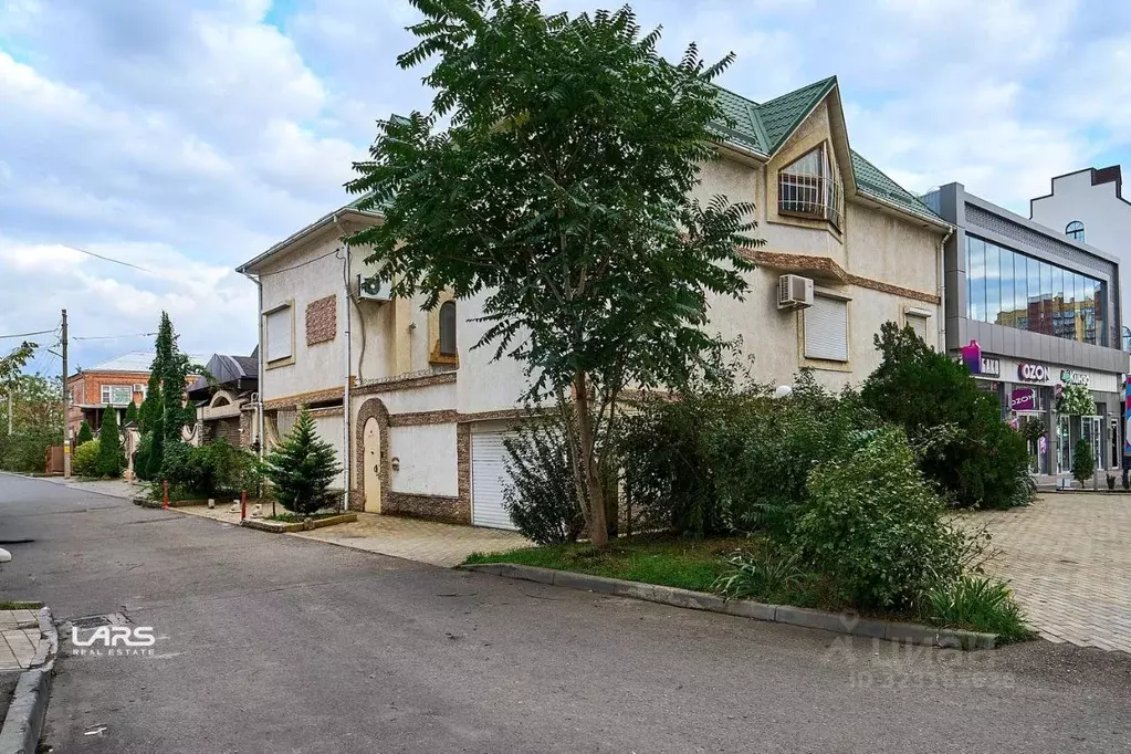 Дом в Краснодарский край, Краснодар Гаражная ул., 136 (400 м) - Фото 1