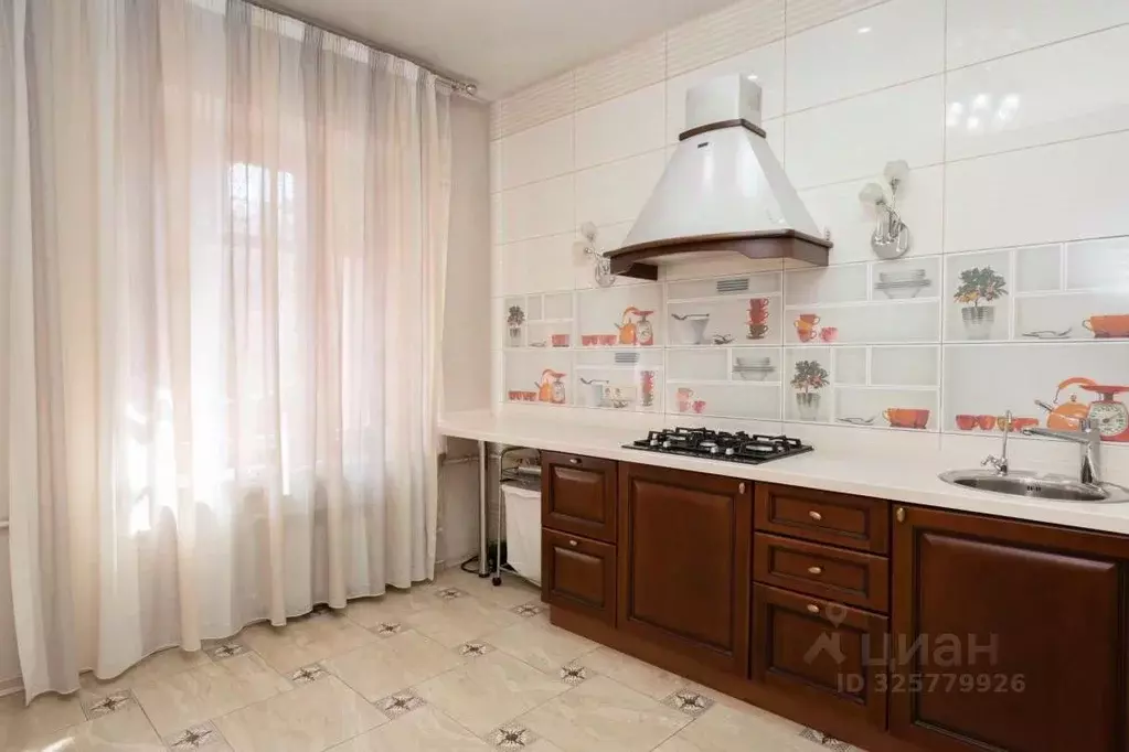 3-к кв. Иркутская область, Иркутск ул. 5-й Армии, 22 (100.0 м) - Фото 2