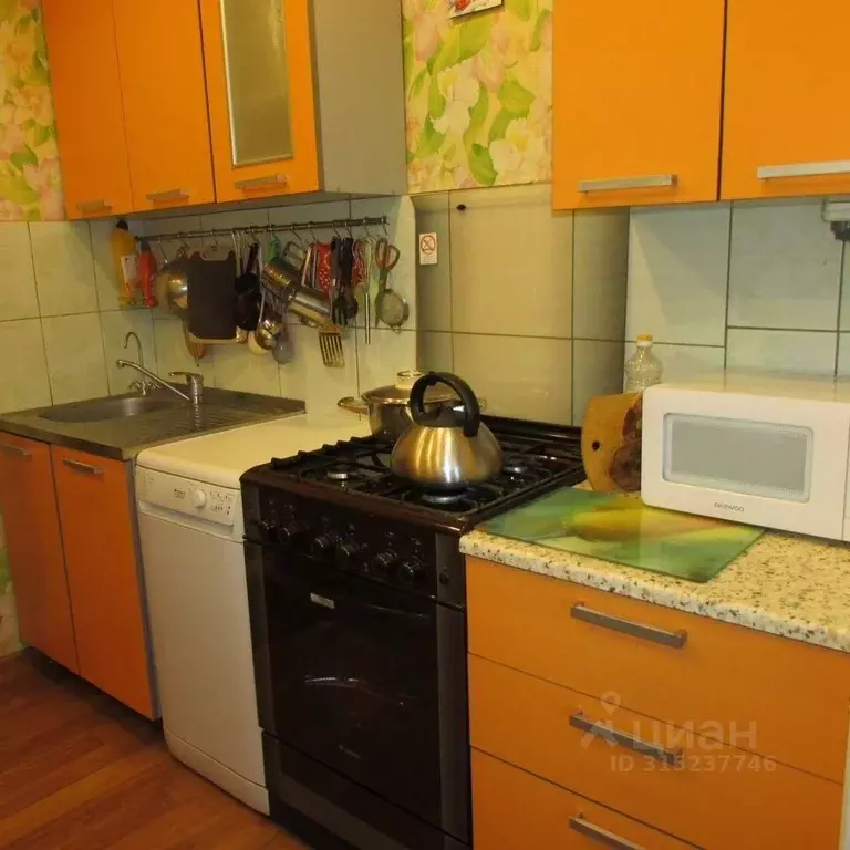 3-к кв. Смоленская область, Смоленск ул. Николаева, 14 (62.0 м) - Фото 0