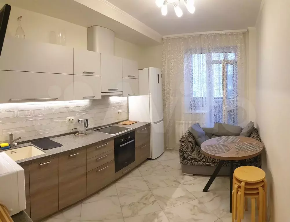 1-к. квартира, 43 м, 6/21 эт. - Фото 0