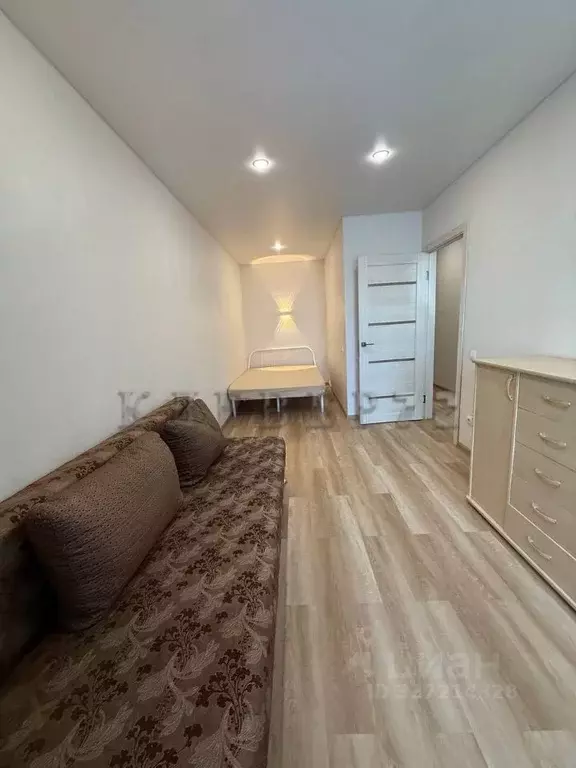 1-к кв. Тюменская область, Тюмень ул. Тимофея Чаркова, 28 (35.0 м) - Фото 2