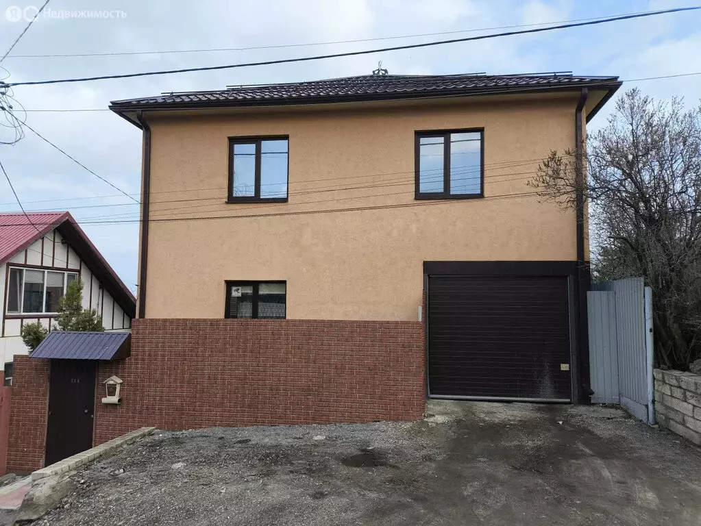 Дом в Саратов, микрорайон Октябрьский (206 м) - Фото 1