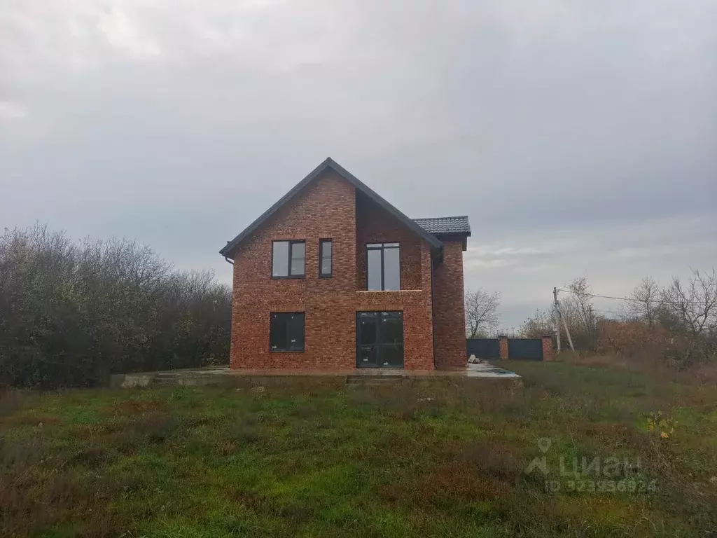 Дом в Краснодарский край, Северский район, Афипское городское ... - Фото 1