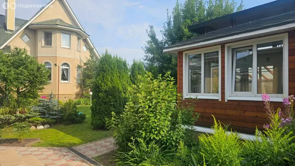 Дом в село Покров, Стрелковская улица, 81 (305 м) - Фото 2