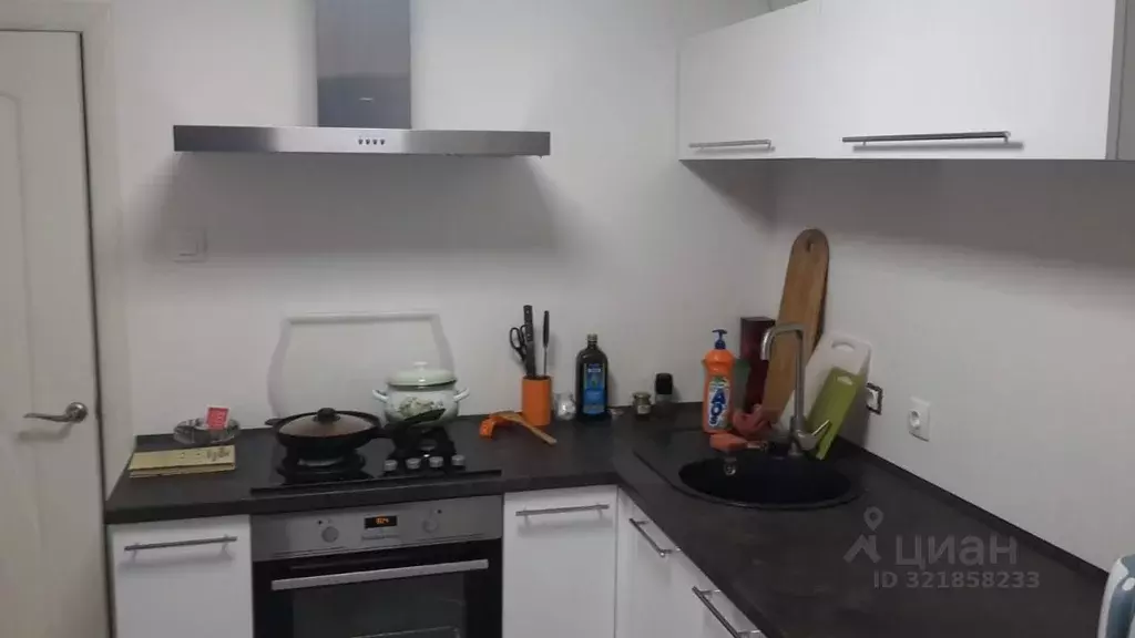 2-к кв. Самарская область, Самара пос. Управленческий, ул. Парижской ... - Фото 0