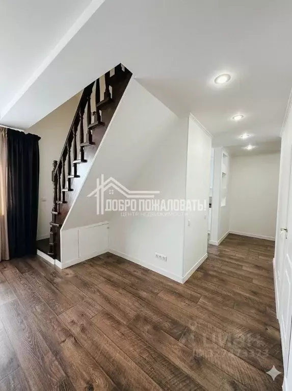 3-к кв. Хакасия, Абакан ул. Ломоносова, 16 (94.7 м) - Фото 1