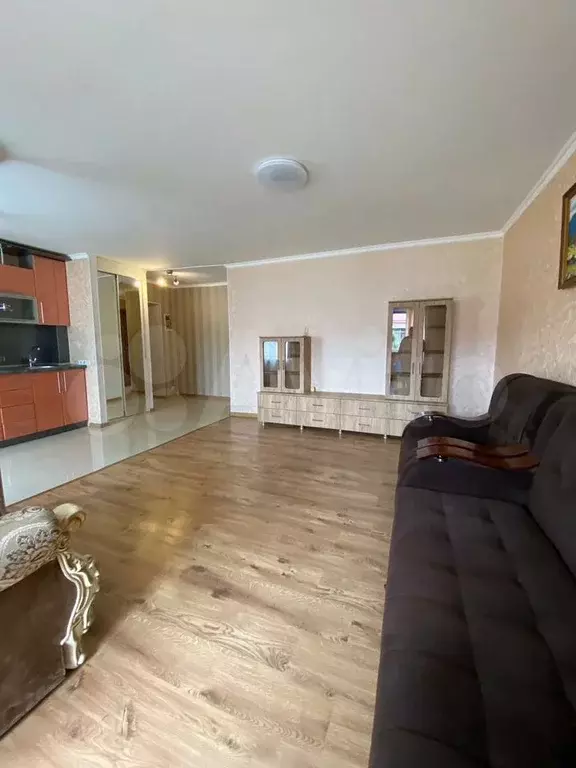 2-к. квартира, 54 м, 5/5 эт. - Фото 0