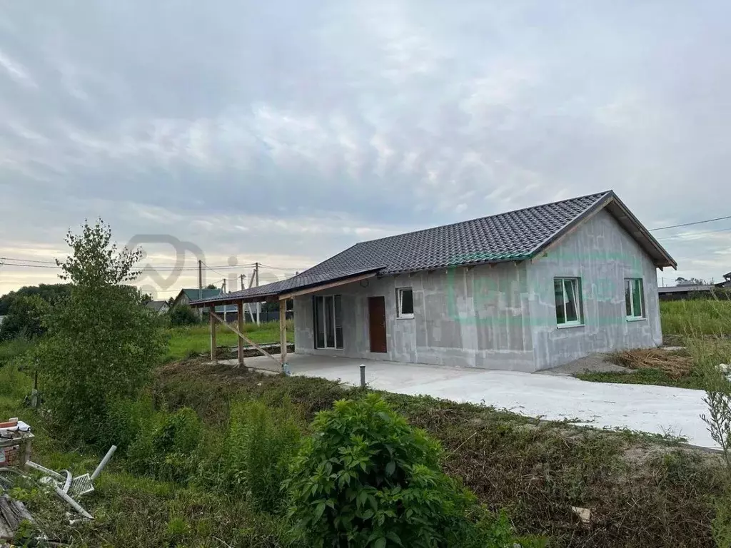 Дом в Калининградская область, Гурьевский муниципальный округ, пос. ... - Фото 2