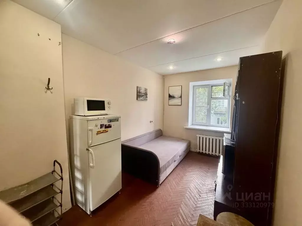 Комната Санкт-Петербург Среднеохтинский просп., 33/15 (12.4 м) - Фото 1