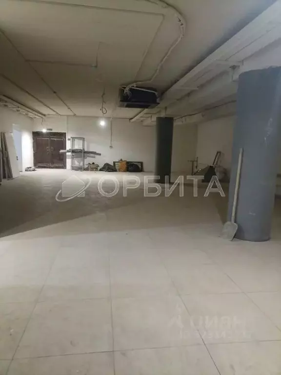 Помещение свободного назначения в Тюменская область, Тюмень ул. ... - Фото 1