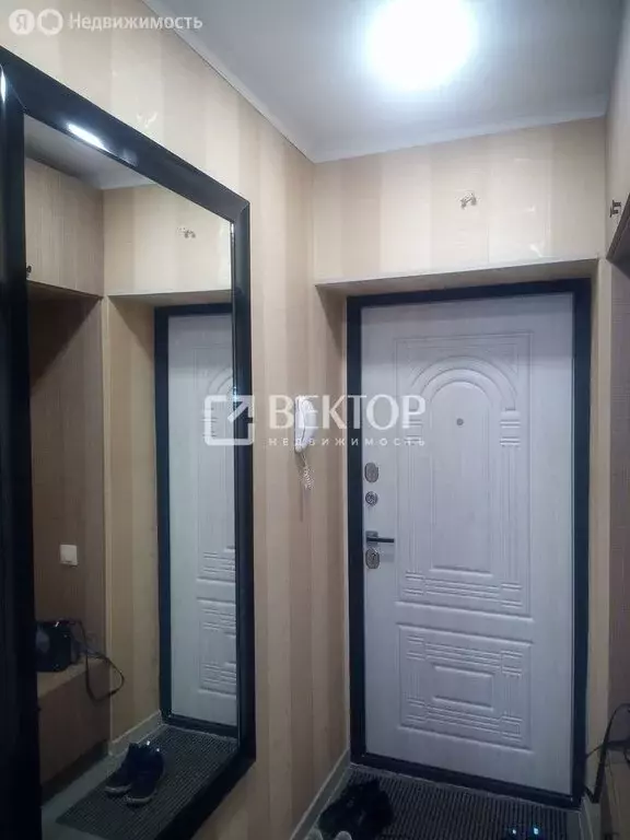 2-комнатная квартира: Ярославль, улица Жукова, 17Б (45 м) - Фото 1
