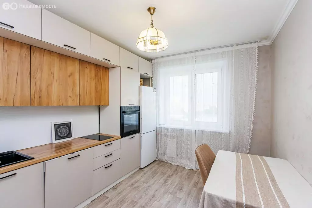 2-комнатная квартира: Тюмень, улица Николая Ростовцева, 6 (56.7 м) - Фото 2