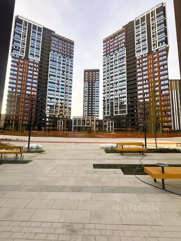 Студия Свердловская область, Екатеринбург ул. Учителей, 33/1 (19.0 м) - Фото 1