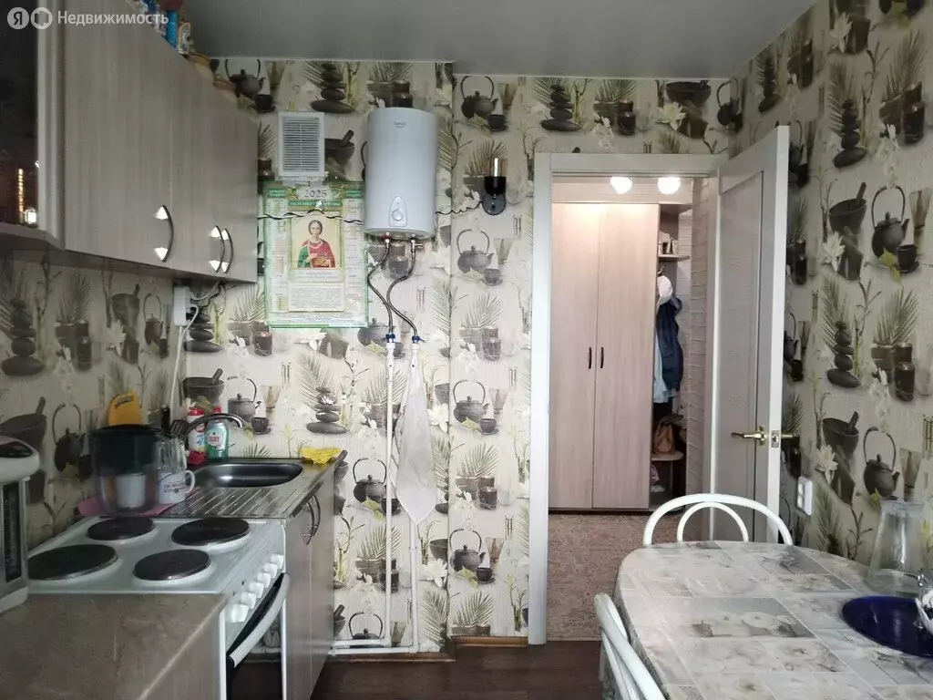 2-комнатная квартира: посёлок городского типа Белоярский, Юбилейная ... - Фото 1