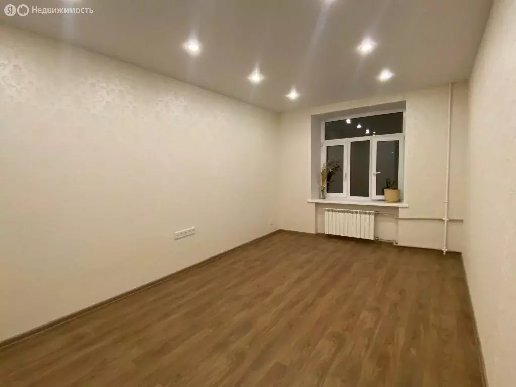 3-комнатная квартира: Нижний Новгород, проспект Гагарина, 110А (74.4 ... - Фото 1