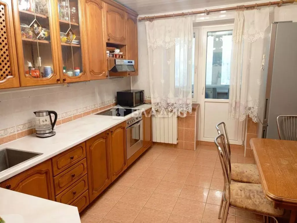 3-к кв. Белгородская область, Белгород ул. Конева, 7 (82.5 м) - Фото 1