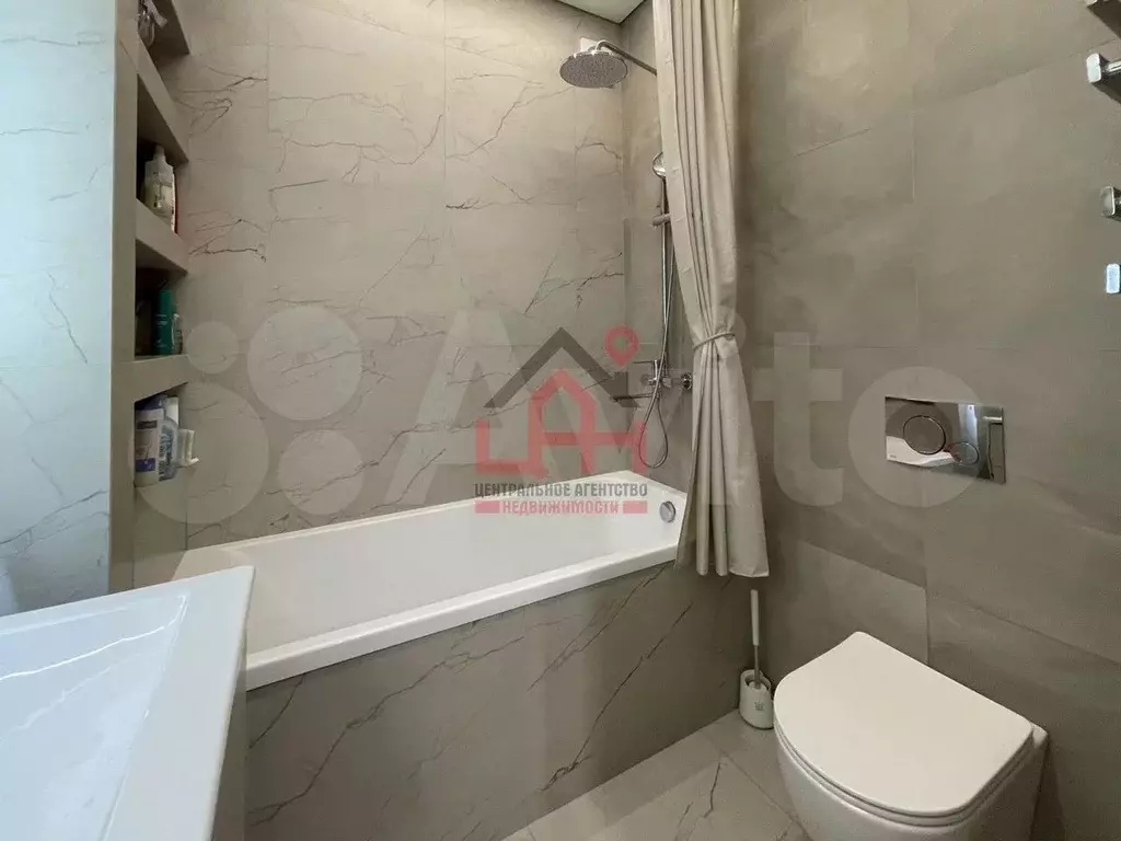 2-к. квартира, 68 м, 5/5 эт. - Фото 1