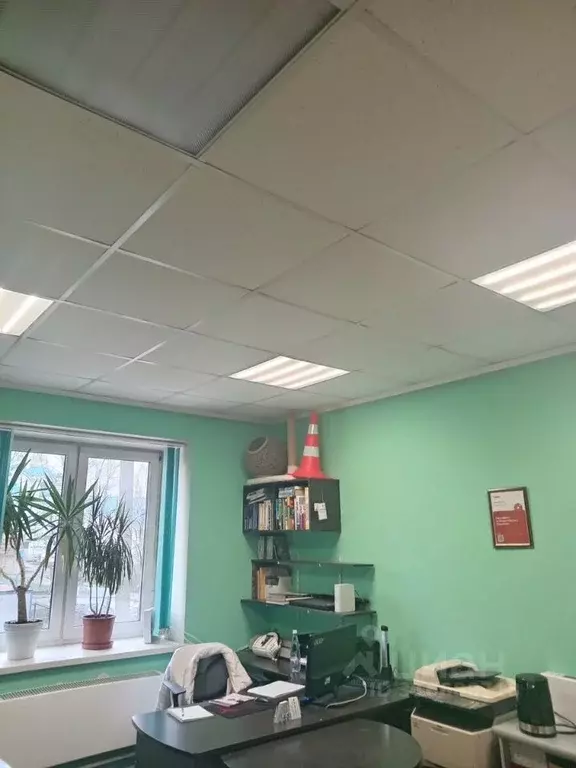 Помещение свободного назначения в Ленинградская область, Гатчина ул. ... - Фото 0