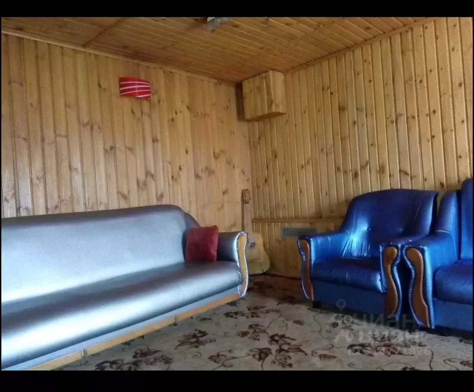 Дом в Омская область, Омск ул. 1-я Береговая, 5 (170 м) - Фото 1