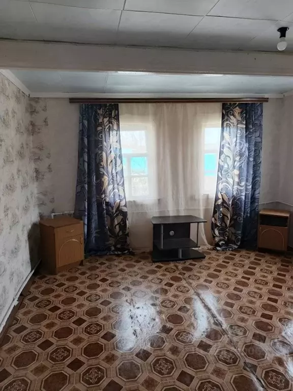 Дом в Саратовская область, Ровное рп ул. Революционная, 12 (41 м) - Фото 1