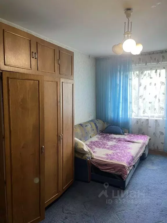 Комната Челябинская область, Челябинск ул. Куйбышева, 75 (28.0 м) - Фото 0
