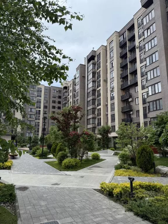 3-к кв. Северная Осетия, Владикавказ ул. Гастелло, 71А (85.0 м) - Фото 1