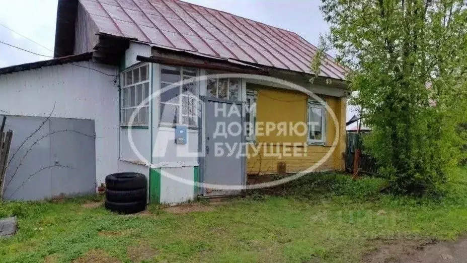 Дом в Пермский край, Лысьва Коллективная ул., 37А (30 м) - Фото 1