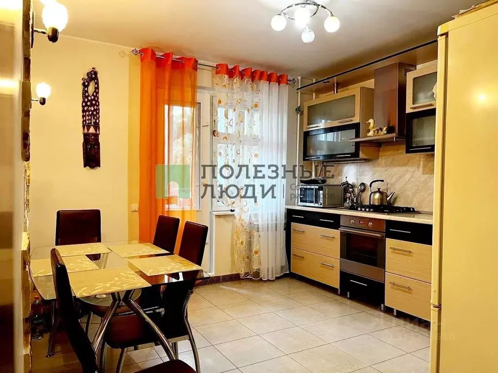 3-к кв. Орловская область, Орел ул. Картукова, 1 (67.3 м) - Фото 1