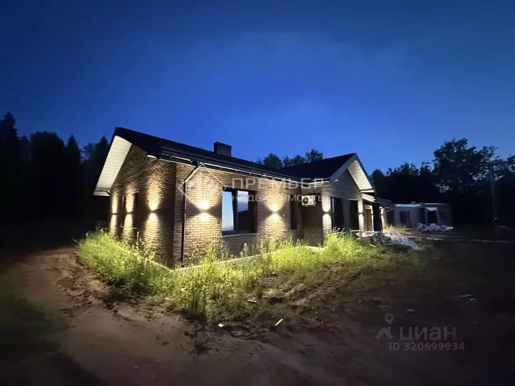 Дом в Кировская область, Киров городской округ, д. Верхнее Скопино, ... - Фото 0