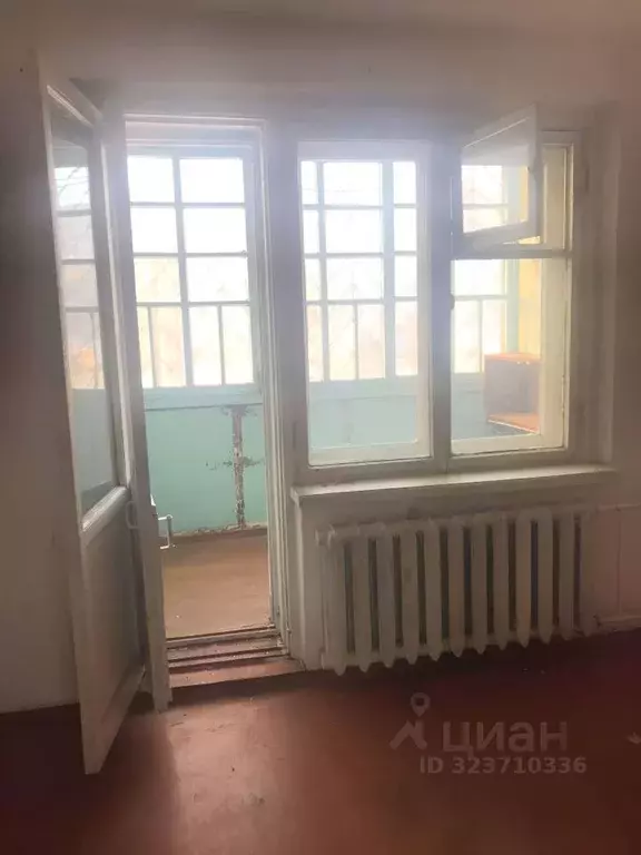 3-к кв. Омская область, Омск Заозерная ул., 3 (58.0 м) - Фото 2