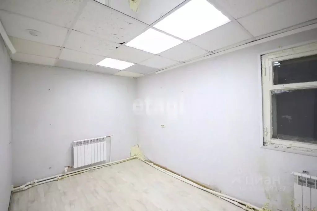 Торговая площадь в Ямало-Ненецкий АО, Новый Уренгой просп. Губкина, ... - Фото 2