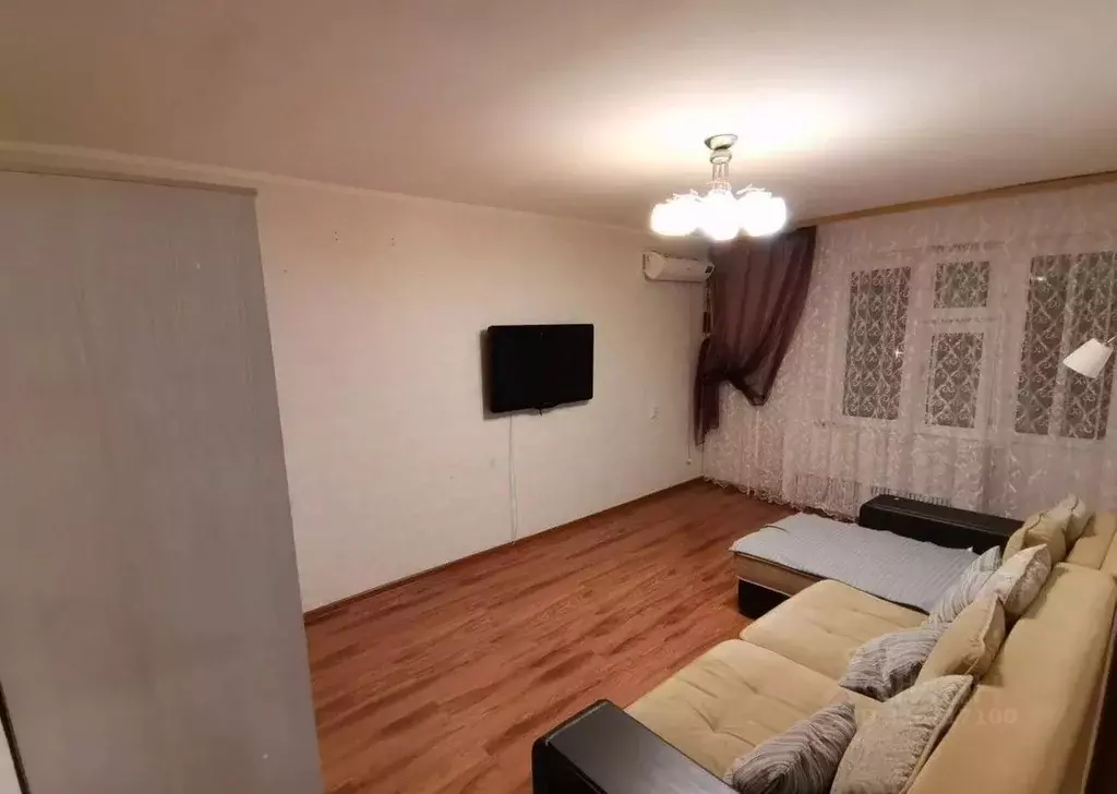 2-к кв. Татарстан, Казань ул. Академика Глушко, 43 (55.0 м) - Фото 0