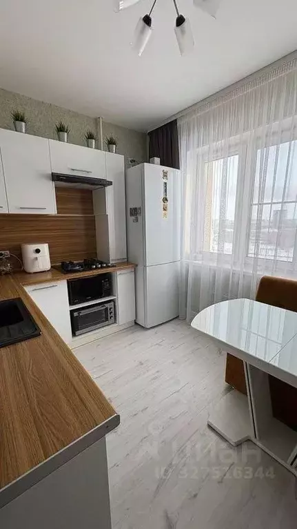 1-к кв. Омская область, Омск проезд 1-й Амурский, 3к2 (37.0 м) - Фото 1