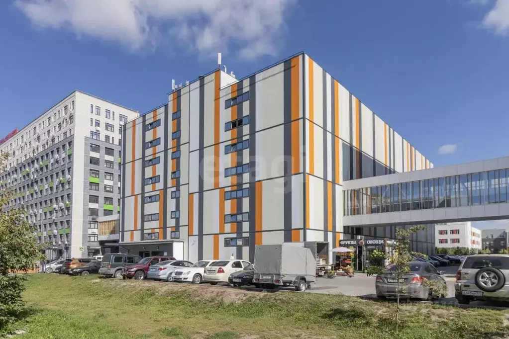 Гараж в Тюменская область, Тюмень ул. Тимофея Чаркова, 83с2 (14 м) - Фото 1