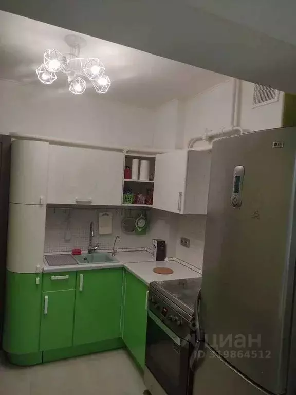 2-к кв. Москва Славянский бул., 3 (40.0 м) - Фото 0