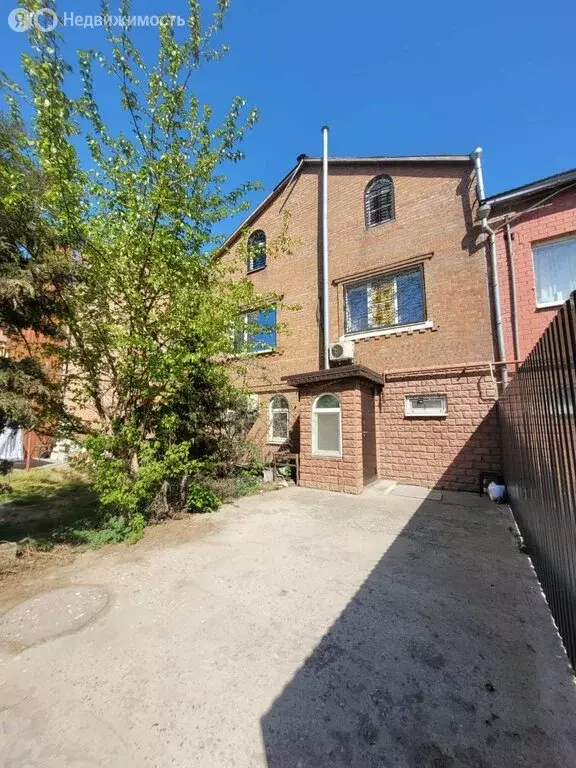 Дом в Таганрог, улица Адмирала Крюйса, 30 (120 м) - Фото 1