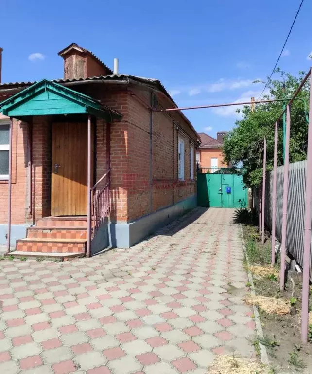 Дом в Ростовская область, Ростов-на-Дону пос. Орджоникидзе, ул. Тихого ... - Фото 0