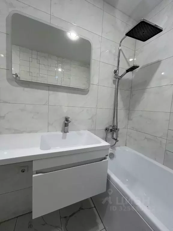 1-к кв. Саратовская область, Саратов ул. Имени Ф.А. Блинова, 52А (32.0 ... - Фото 1