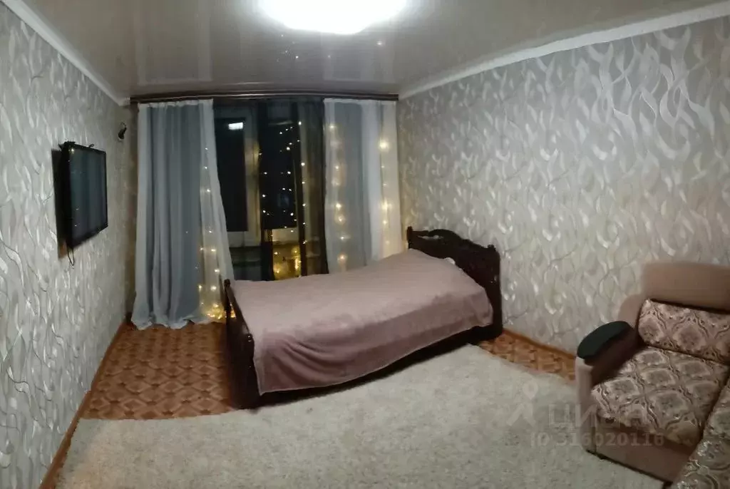 1-к кв. Воронежская область, Россошь просп. Труда, 13 (31.0 м) - Фото 0