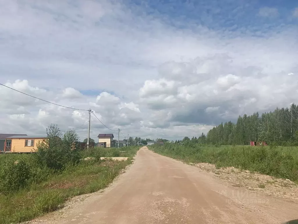 Участок в Новгородская область, Новгородский район, Савинское с/пос, ... - Фото 1