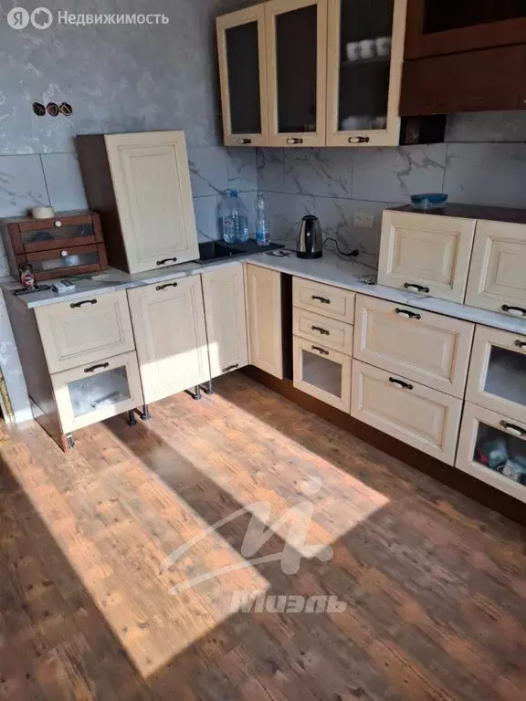 1-комнатная квартира: Обухово, улица Энтузиастов, 5 (40 м) - Фото 0