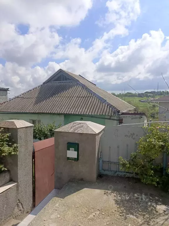 Дом в Крым, Симферополь проезд 1-й Петровский, 3 (70 м) - Фото 1