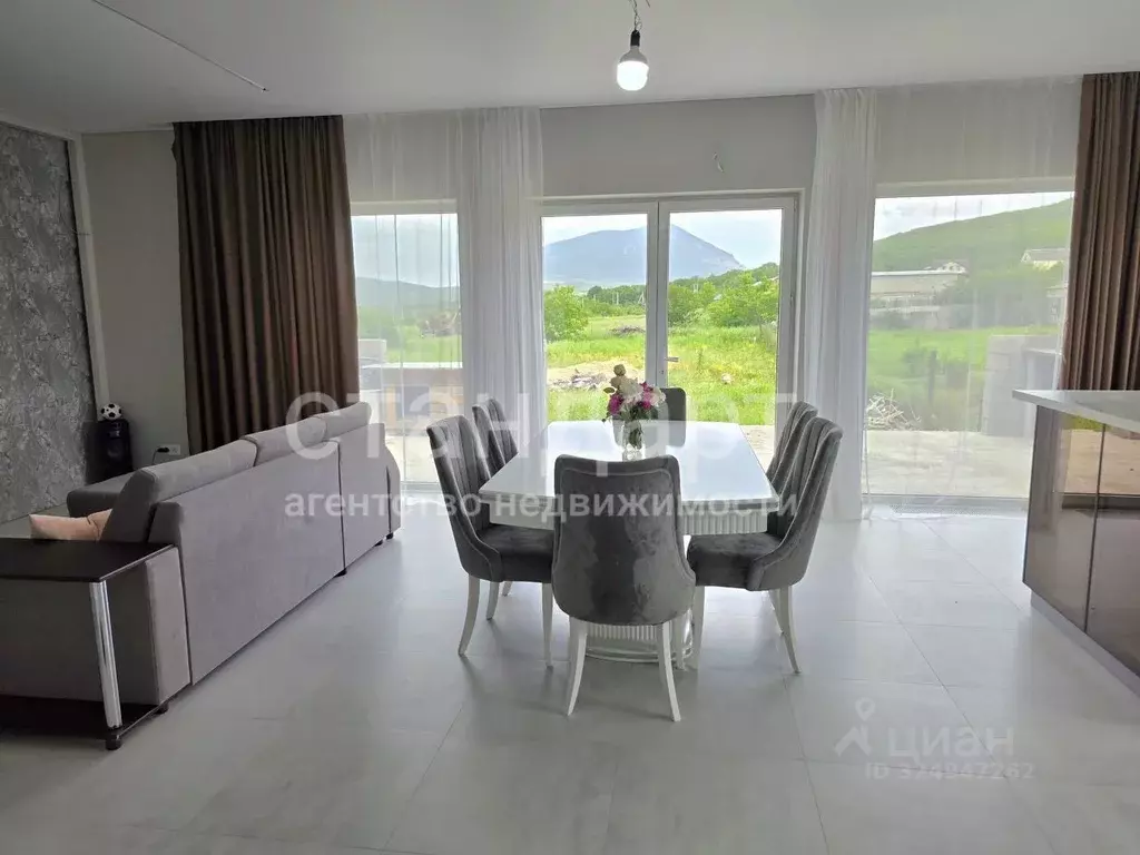 Дом в Ставропольский край, Железноводск ул. Суворова (121 м) - Фото 1