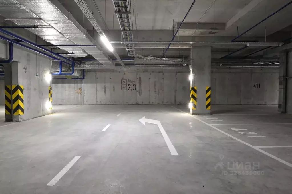 Гараж в Свердловская область, Екатеринбург ул. Азина, 31 (13 м) - Фото 2