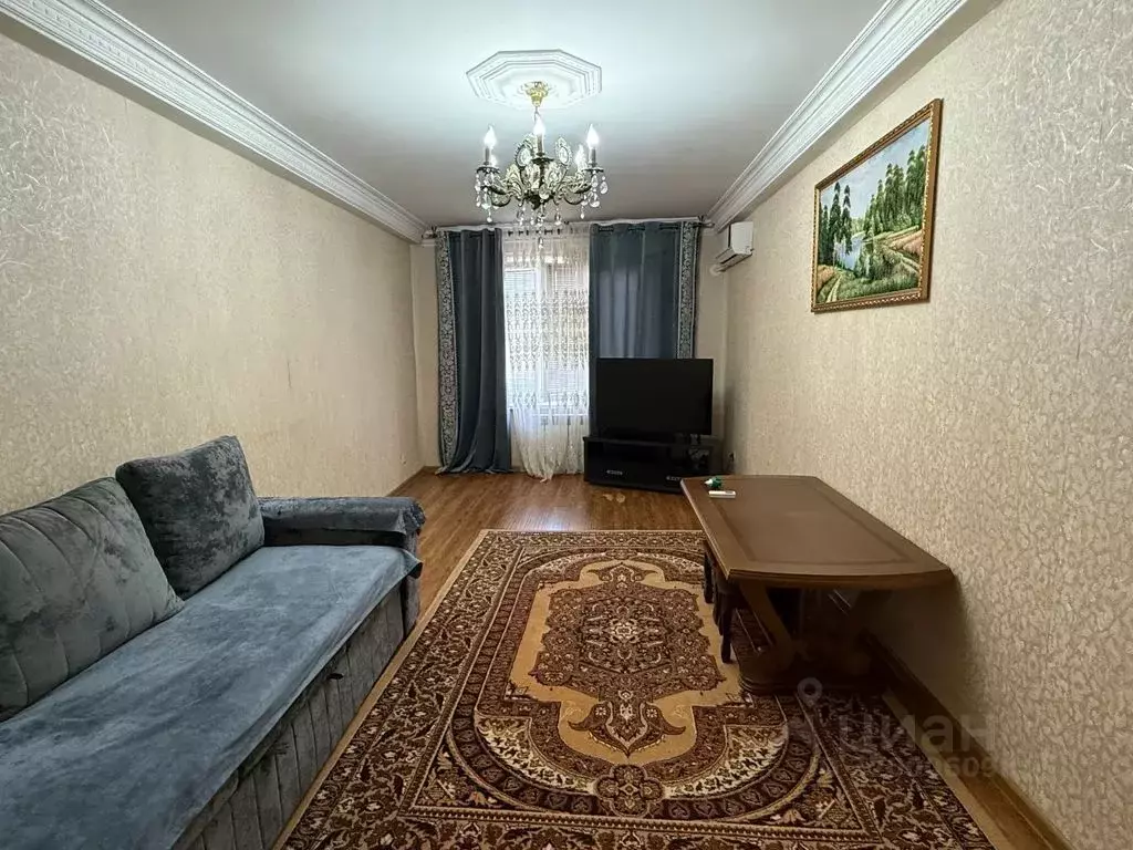 2-к кв. Дагестан, Каспийск ул. Ильяшенко, 7 (50.0 м) - Фото 1